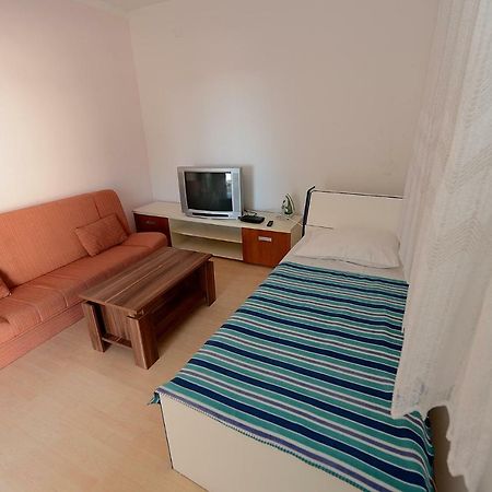 Apartment Kod Stipe Vrsi Eksteriør billede